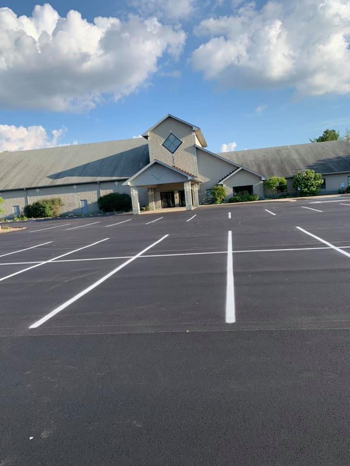 8 Warning Signs You’re Overdue for Professional Parking Lot Maintenance